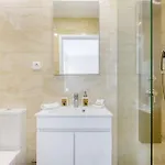4 With Terrace Espinho