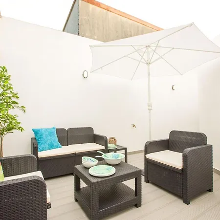 4 With Terrace Vendégház Espinho