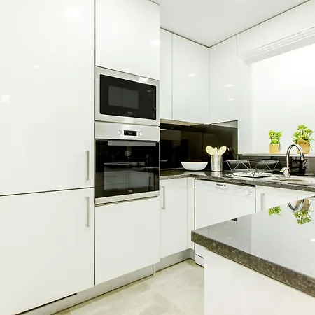 4 With Terrace 4* Espinho