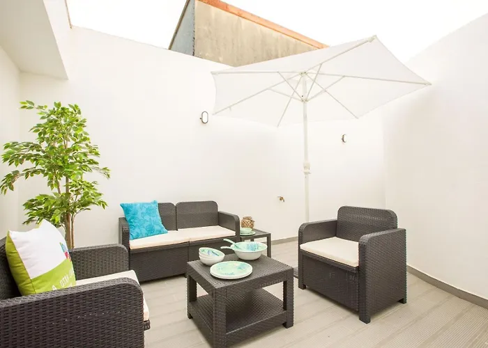 4 With Terrace Dom wakacyjny *